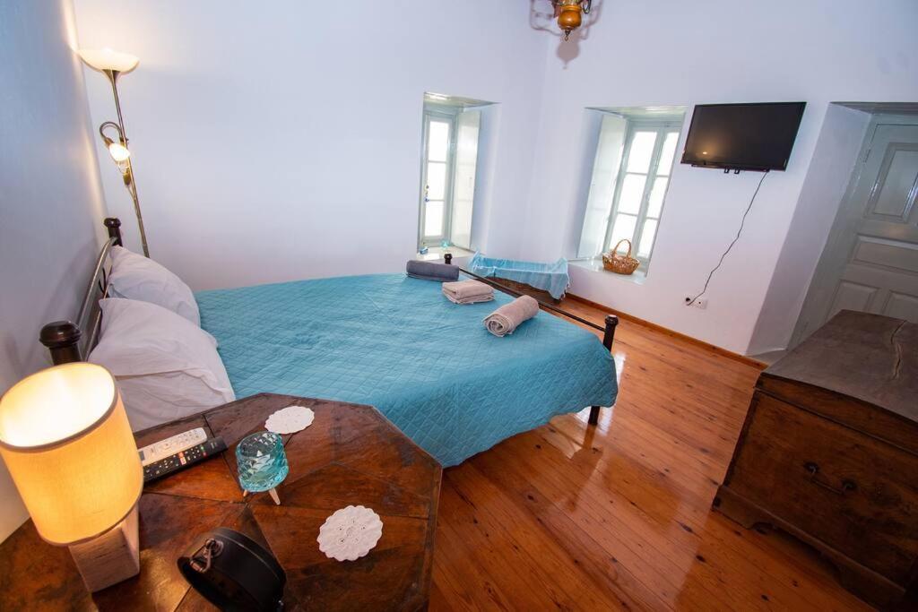 Iolis Loft Hydra Apartment Luaran gambar