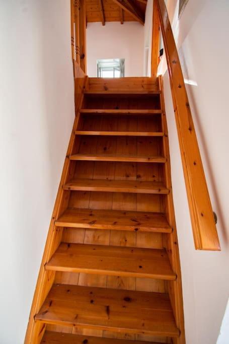 Iolis Loft Hydra Apartment Luaran gambar