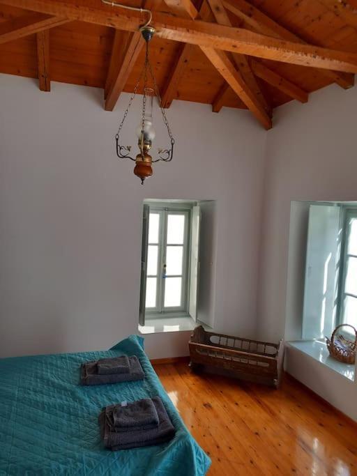 Iolis Loft Hydra Apartment Luaran gambar