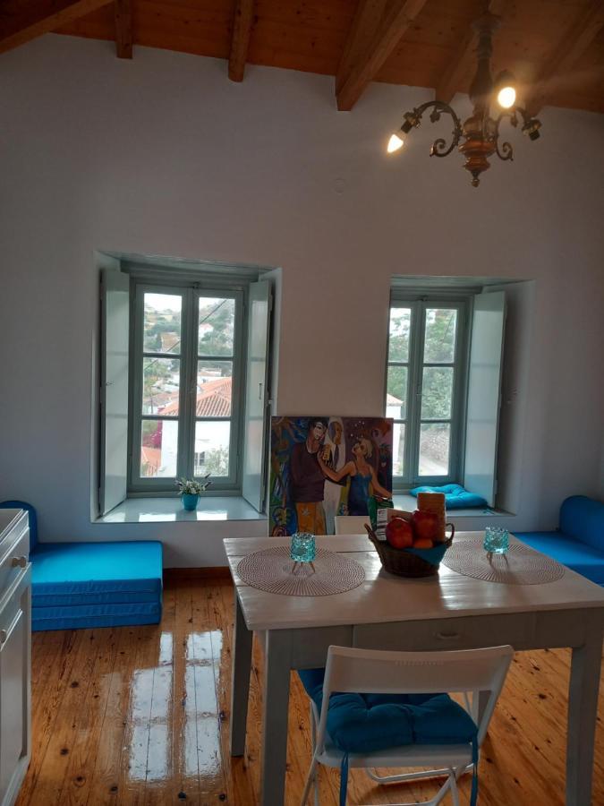 Iolis Loft Hydra Apartment Luaran gambar